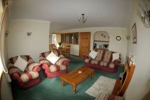 ach-na-brae lounge