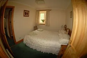 ach-na-brae bedroom