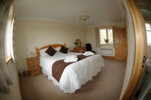 Ardfin Holiday Cottage bedroom near Fionnphort