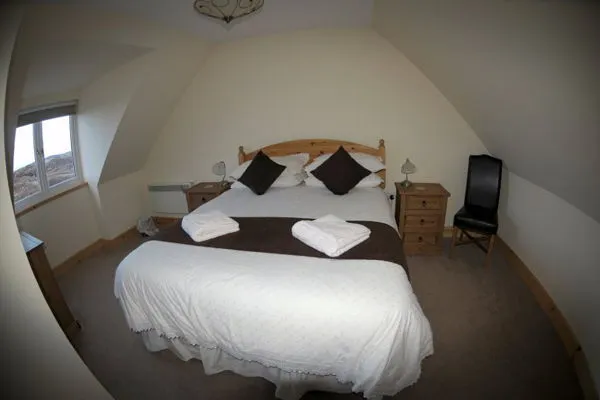 Ardlea holiday cottage bedroom